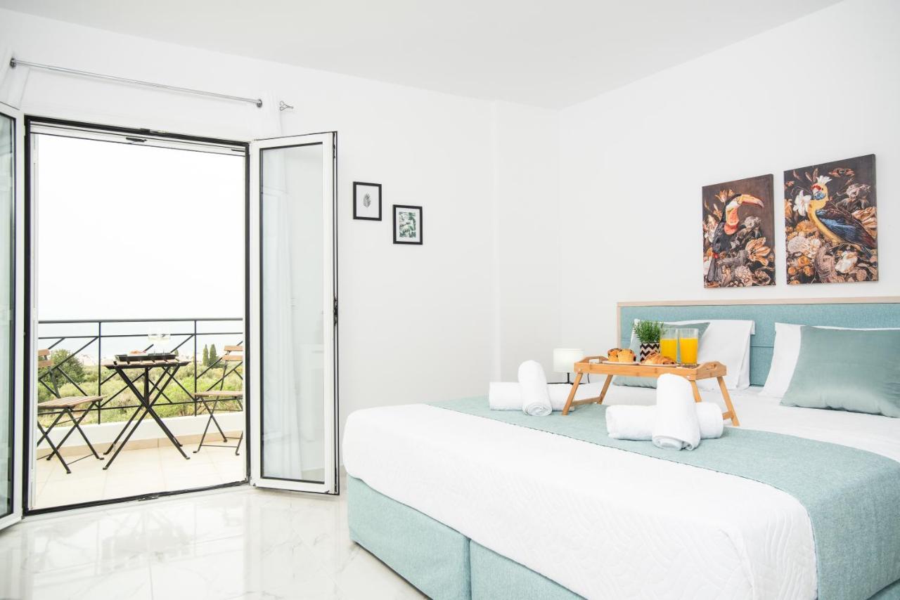 Athinais Suites 헐소니소스 외부 사진