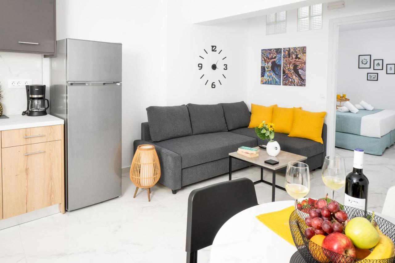 Athinais Suites 헐소니소스 외부 사진